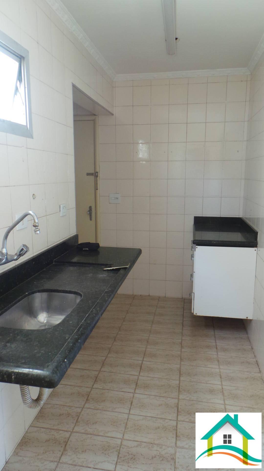 Apartamento à venda com 2 quartos, 62m² - Foto 11