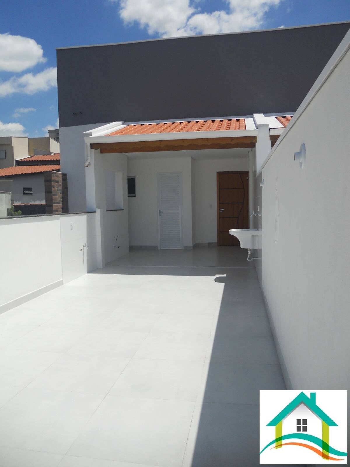 Cobertura à venda com 2 quartos, 88m² - Foto 2