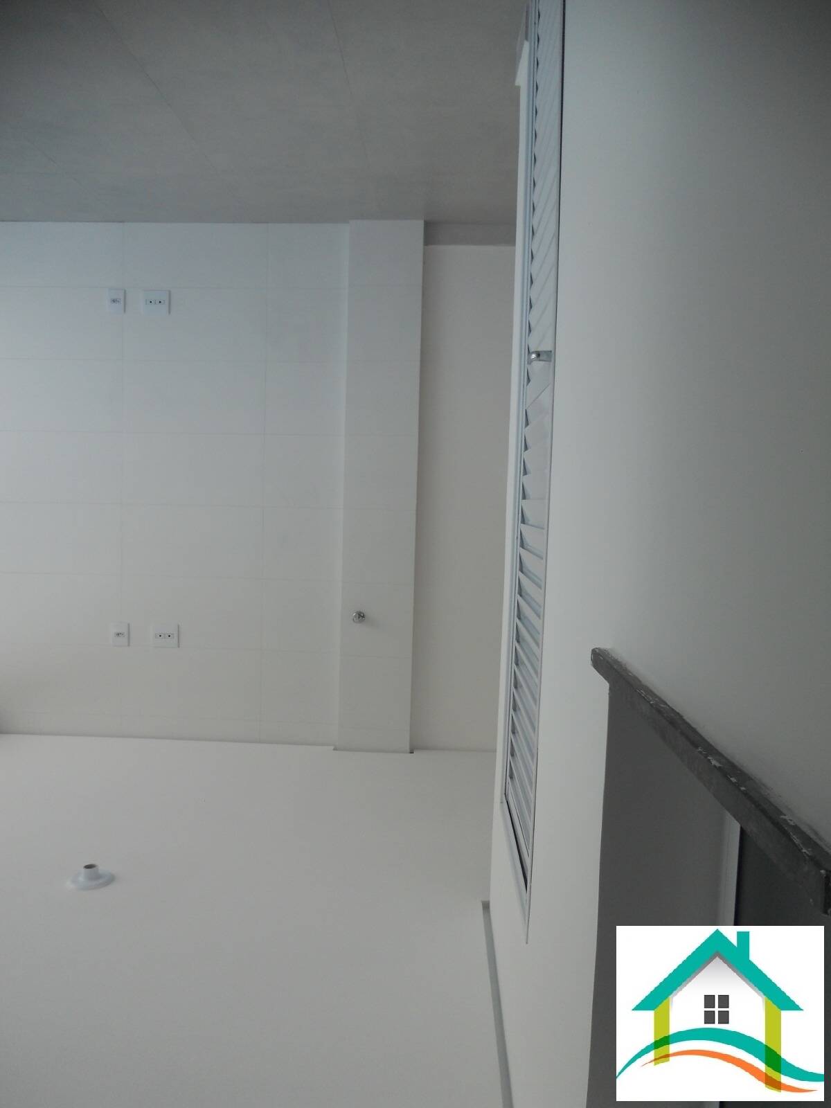 Cobertura à venda com 2 quartos, 88m² - Foto 4