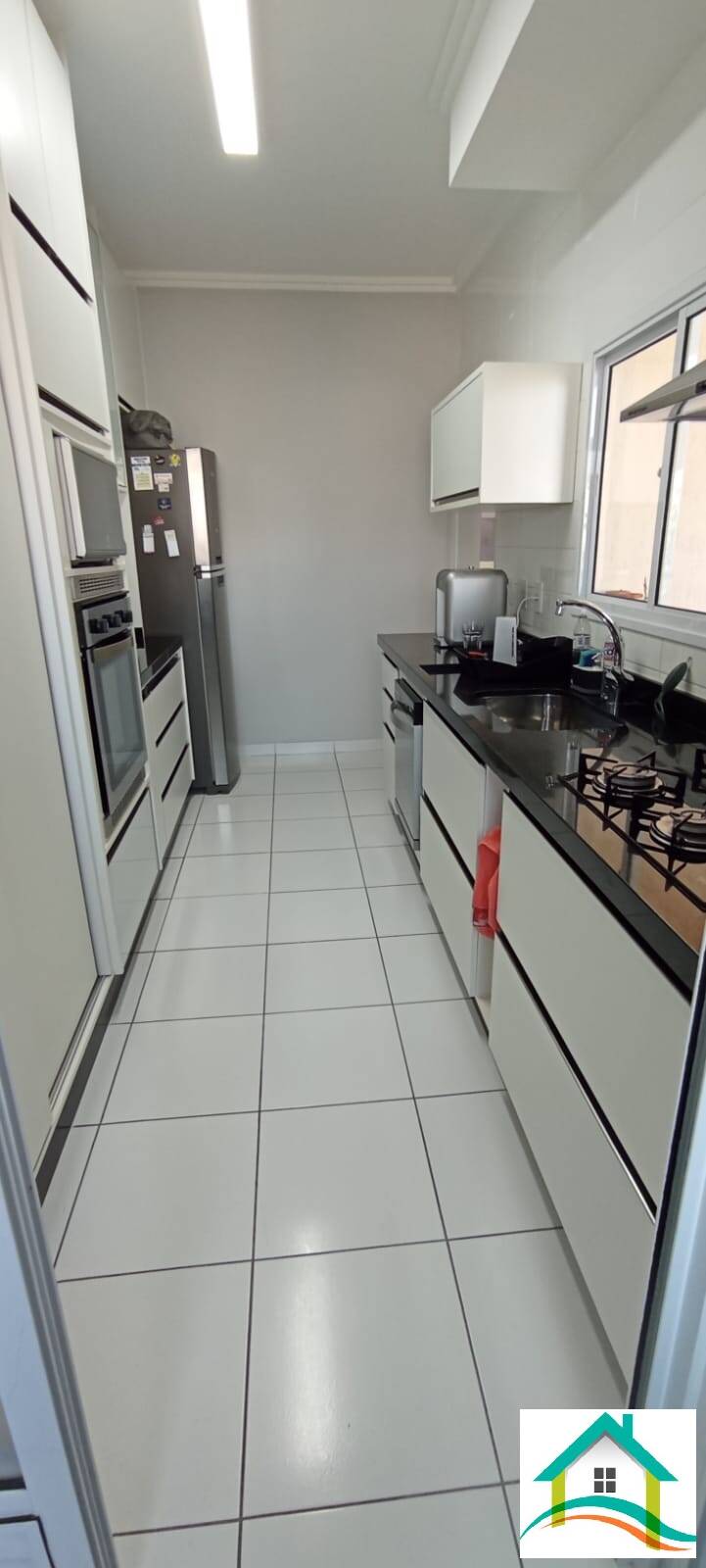 Apartamento à venda com 3 quartos, 96m² - Foto 23