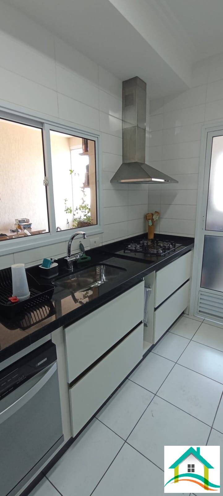 Apartamento à venda com 3 quartos, 96m² - Foto 32