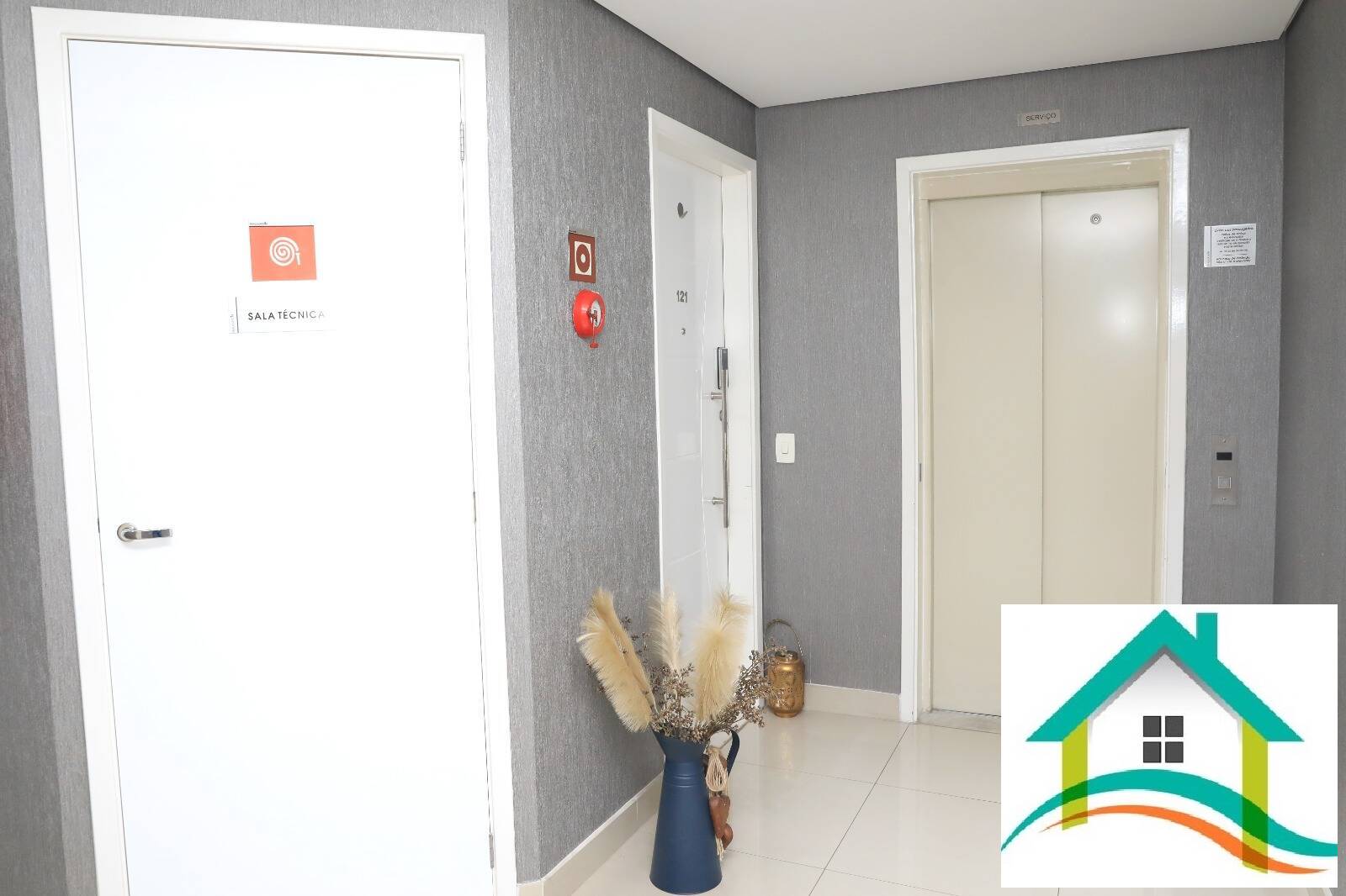 Apartamento à venda com 3 quartos, 93m² - Foto 4