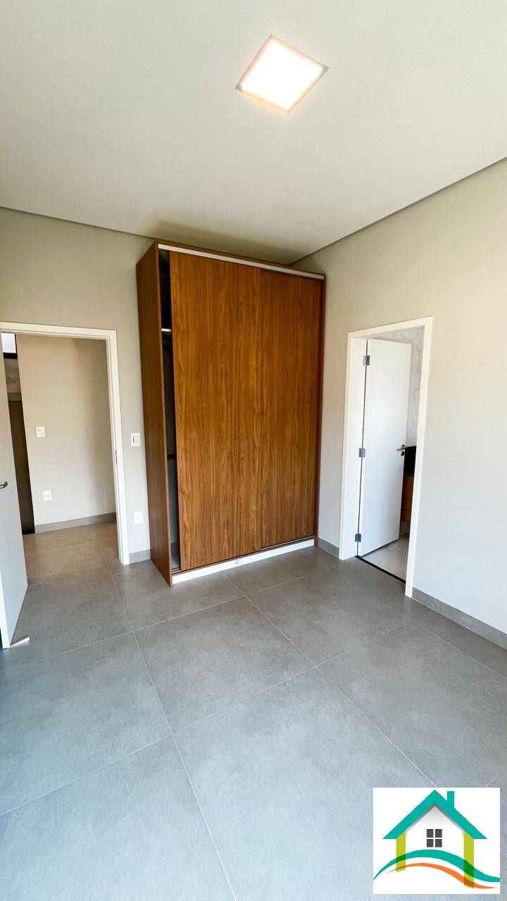 Casa à venda com 3 quartos, 186m² - Foto 8