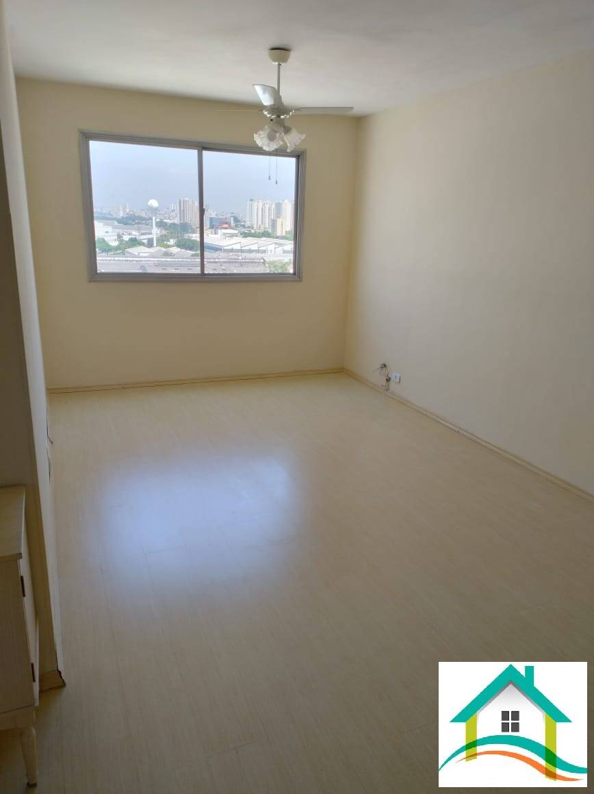 Apartamento à venda com 3 quartos, 105m² - Foto 1