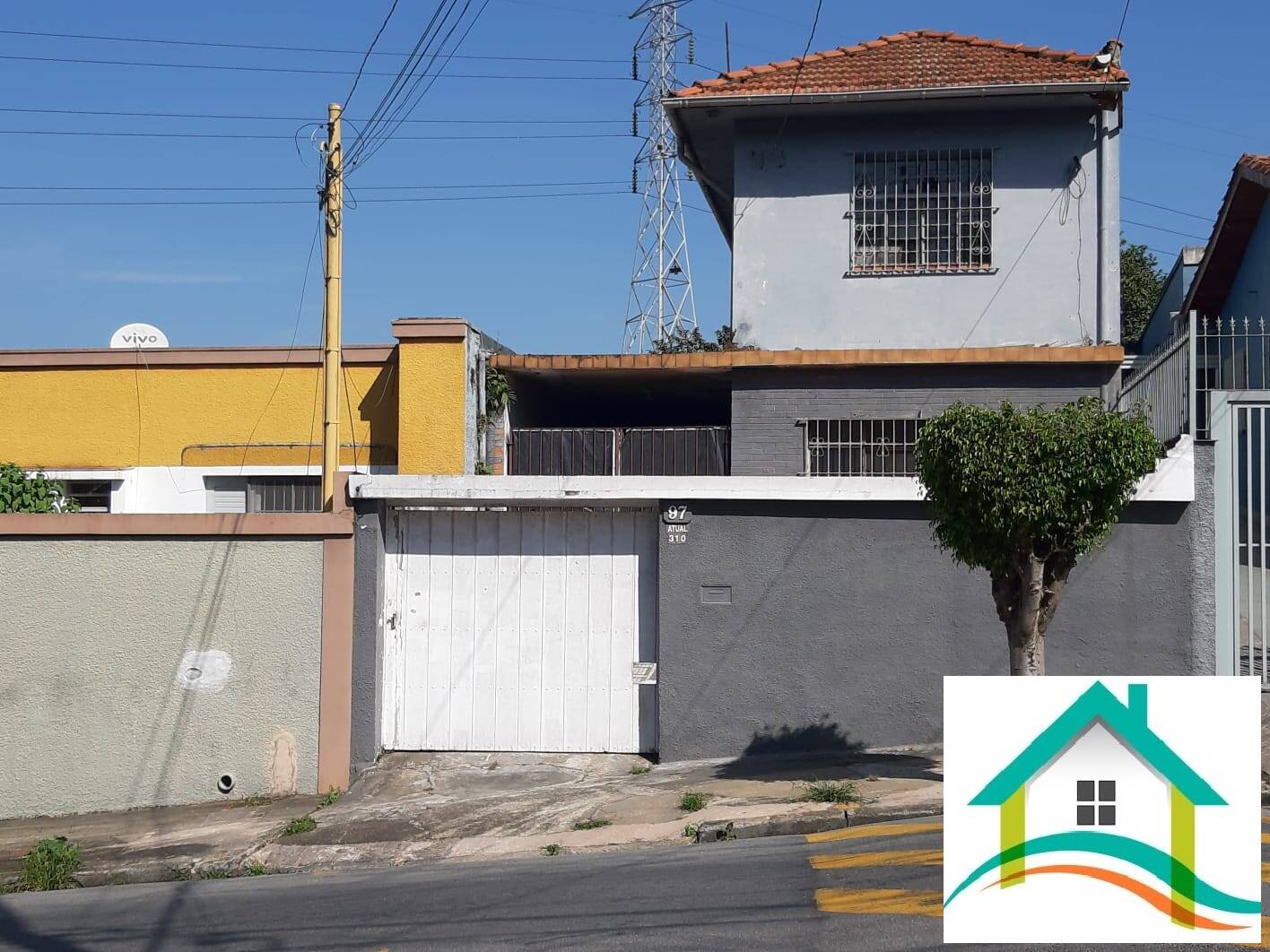 Sobrado à venda com 2 quartos, 189m² - Foto 2