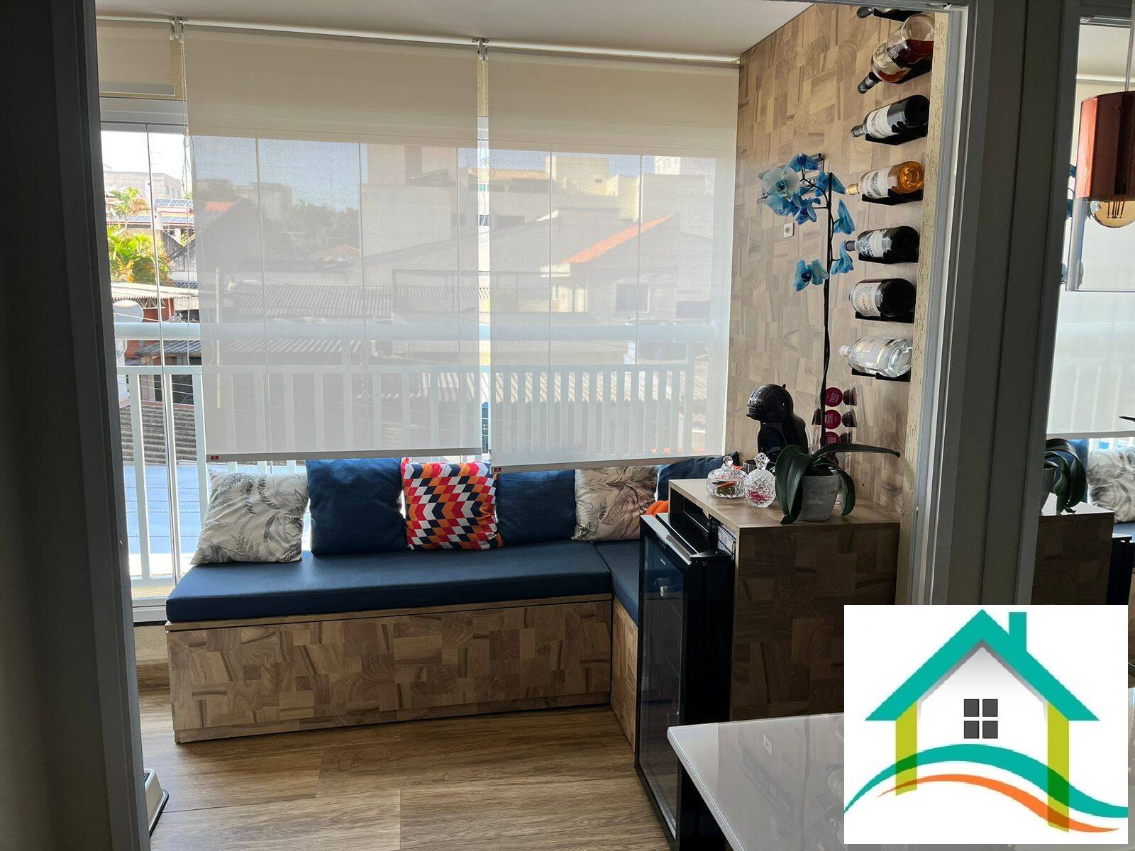 Apartamento à venda com 2 quartos, 65m² - Foto 3