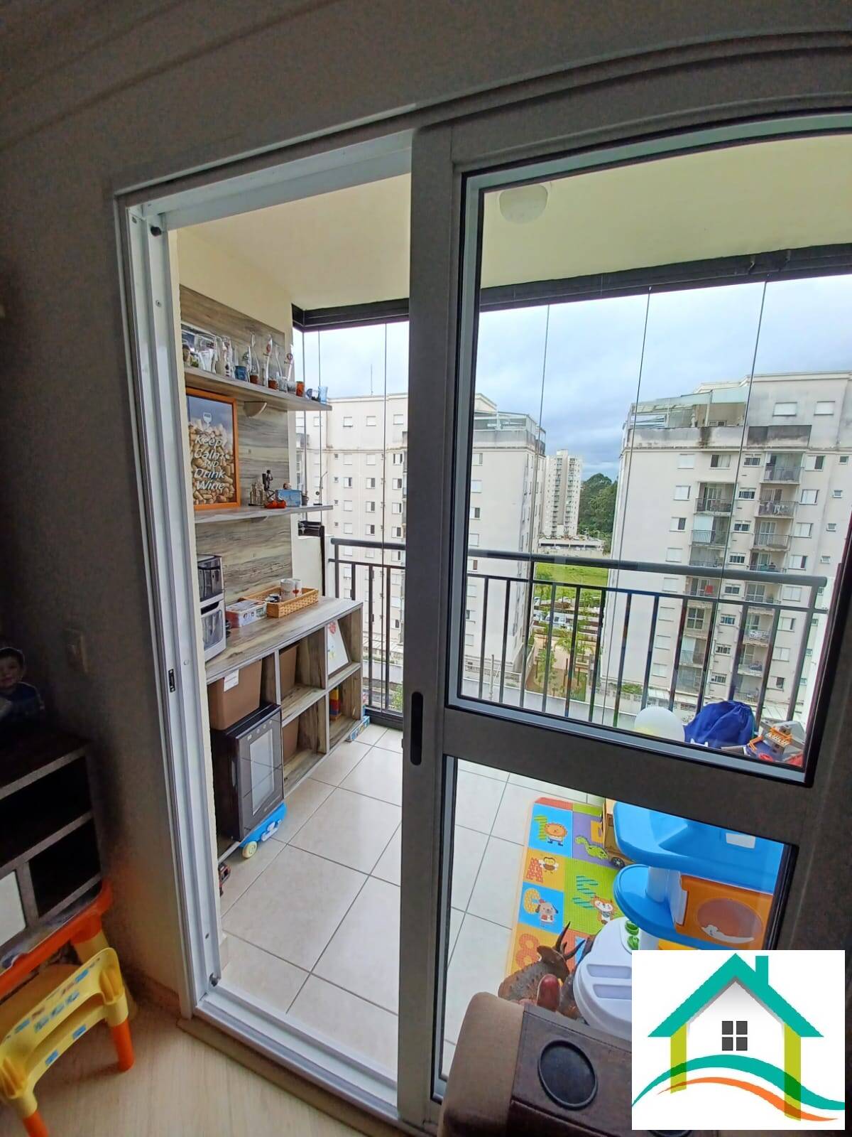 Apartamento à venda com 3 quartos, 62m² - Foto 1