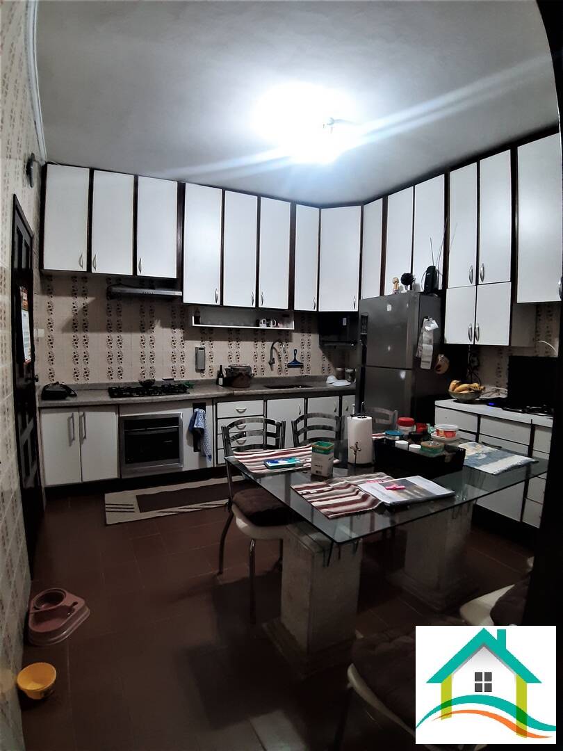 Sobrado à venda com 2 quartos, 160m² - Foto 11