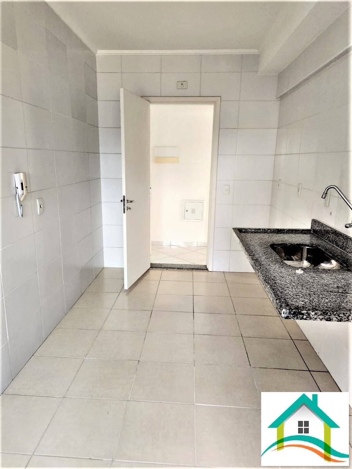 Apartamento à venda com 2 quartos, 69m² - Foto 7