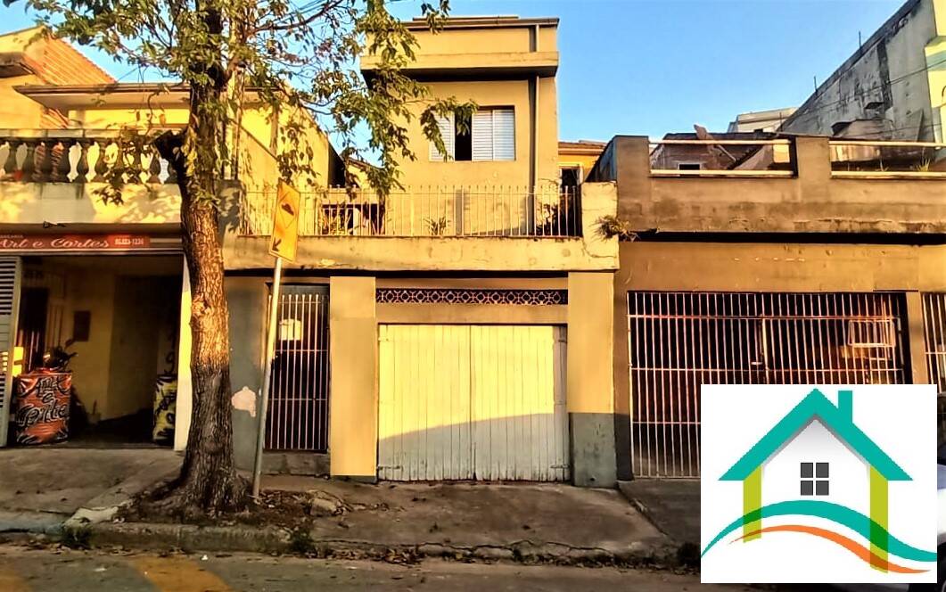 Sobrado à venda com 2 quartos, 159m² - Foto 1