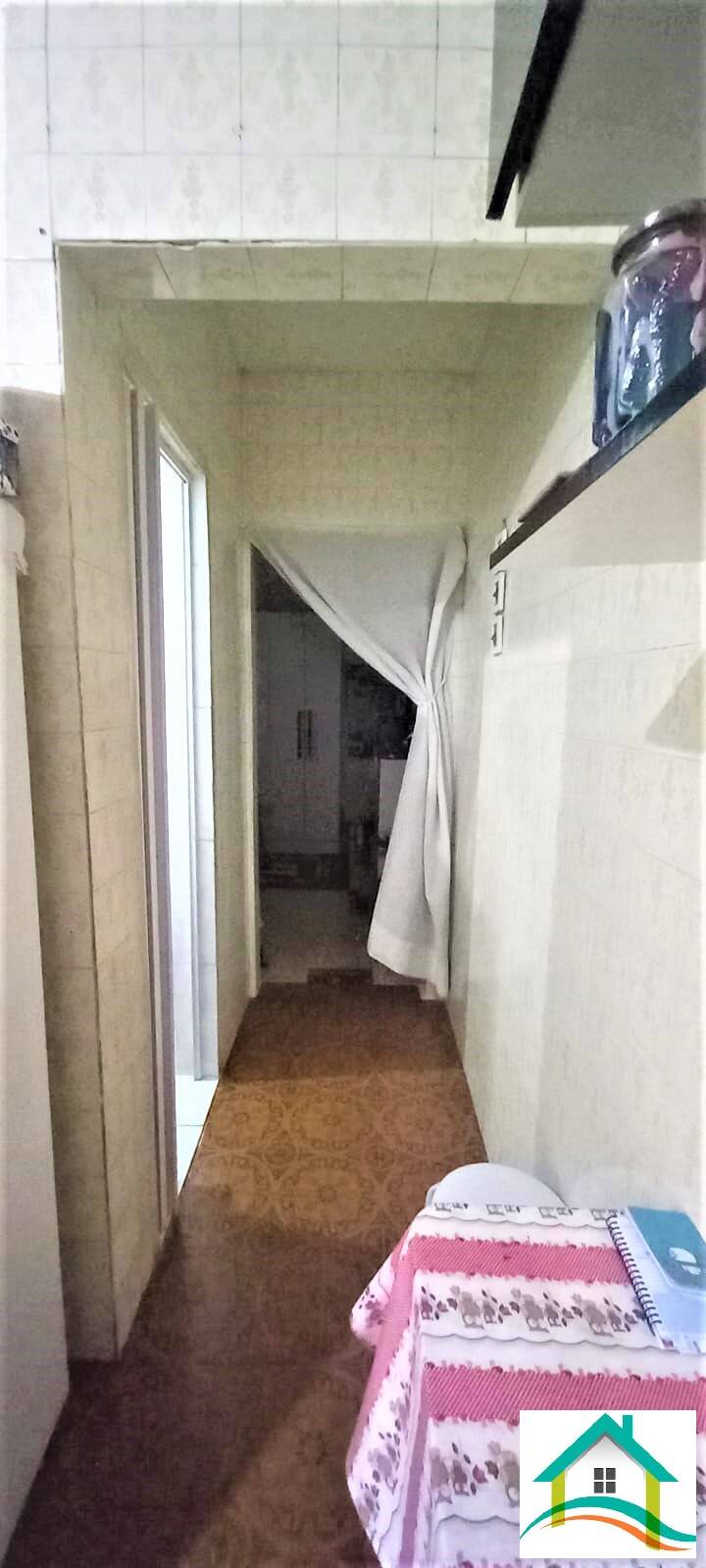 Sobrado à venda com 2 quartos, 159m² - Foto 12