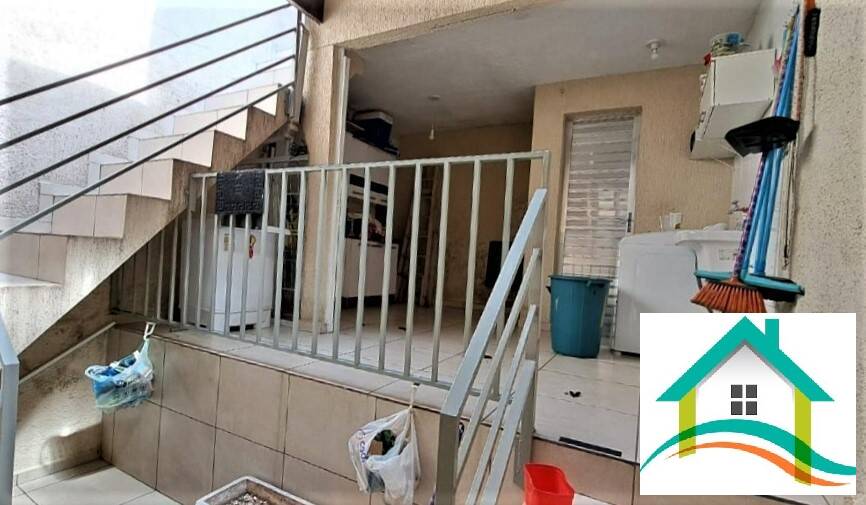 Sobrado à venda com 2 quartos, 79m² - Foto 13