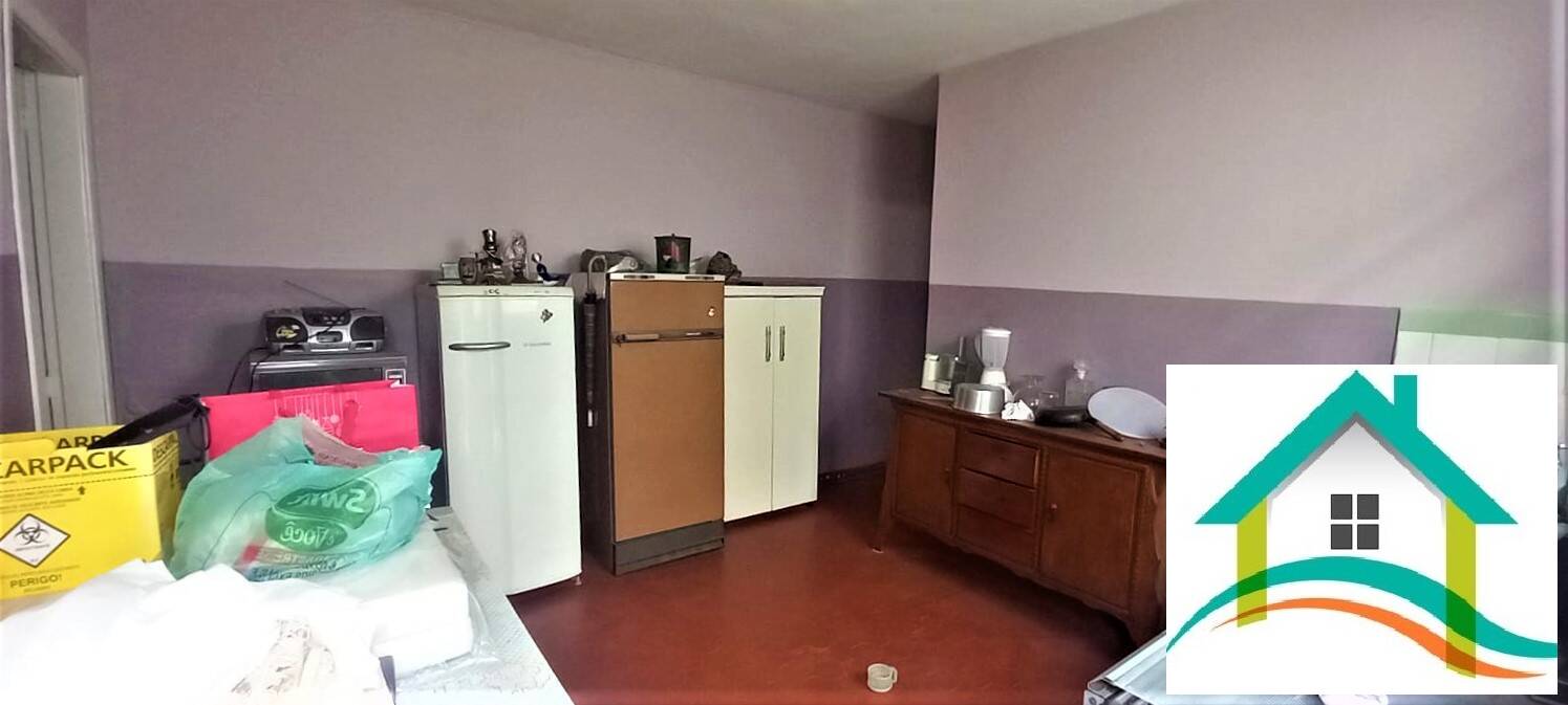 Casa à venda com 2 quartos, 131m² - Foto 13