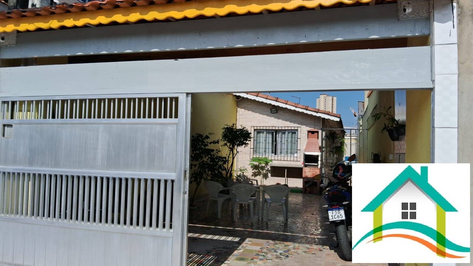 Casa à venda com 2 quartos, 92m² - Foto 2