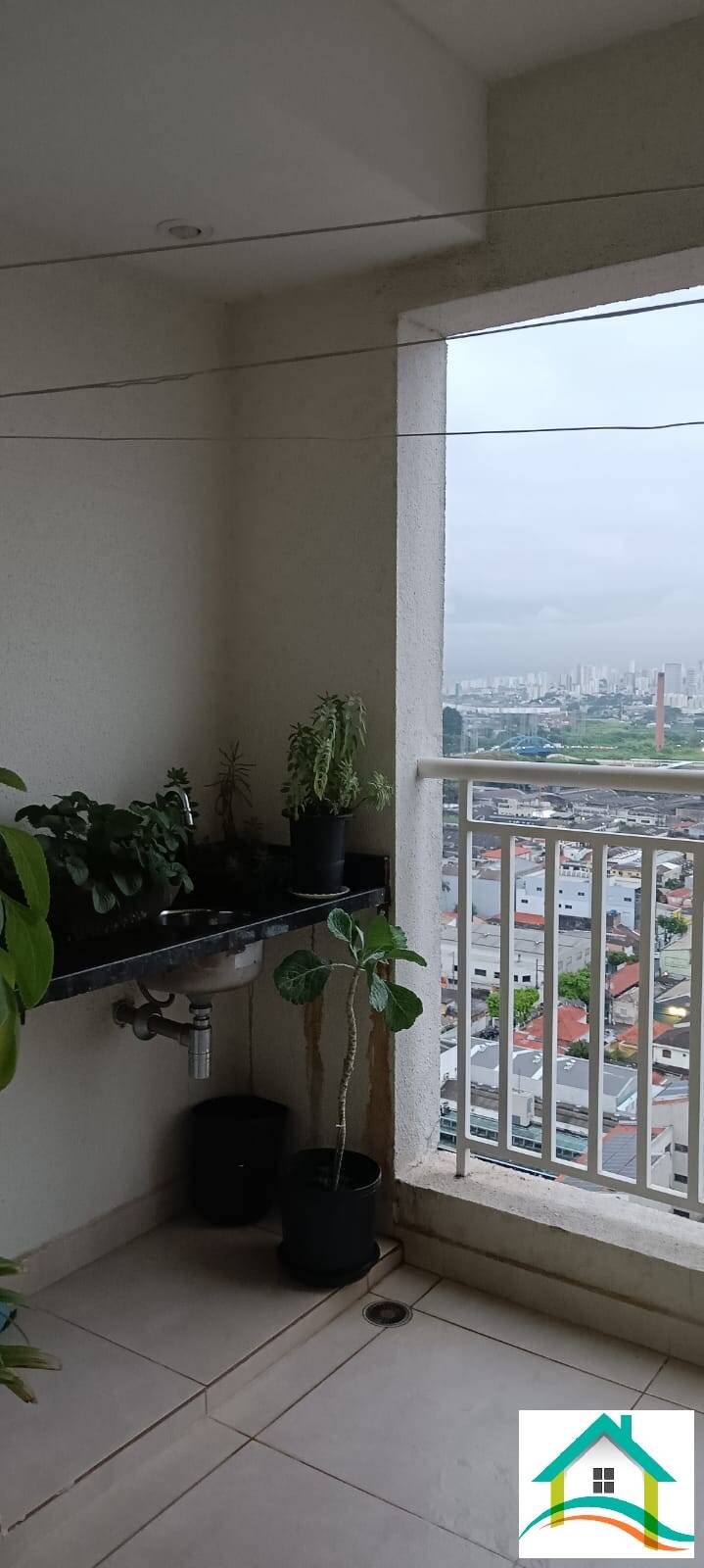 Apartamento à venda com 2 quartos, 70m² - Foto 1