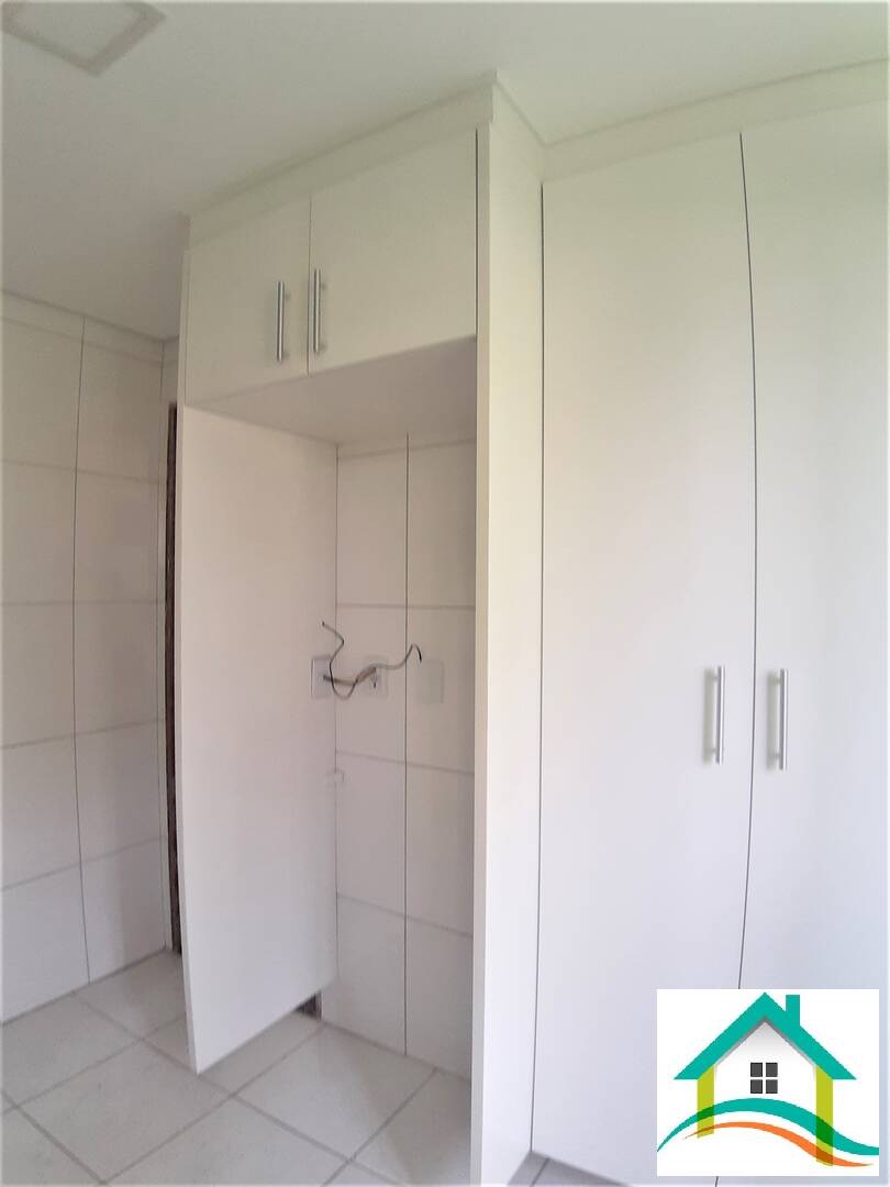 Apartamento à venda com 2 quartos, 70m² - Foto 12