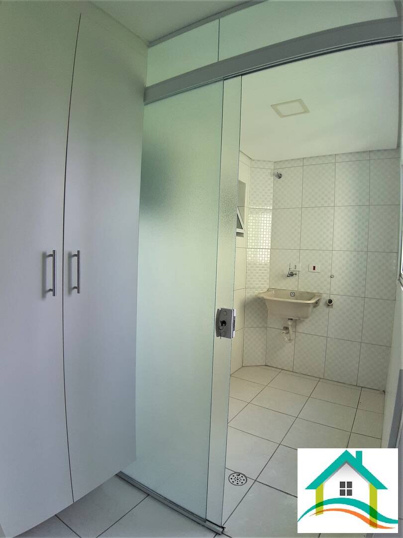 Apartamento à venda com 2 quartos, 70m² - Foto 13