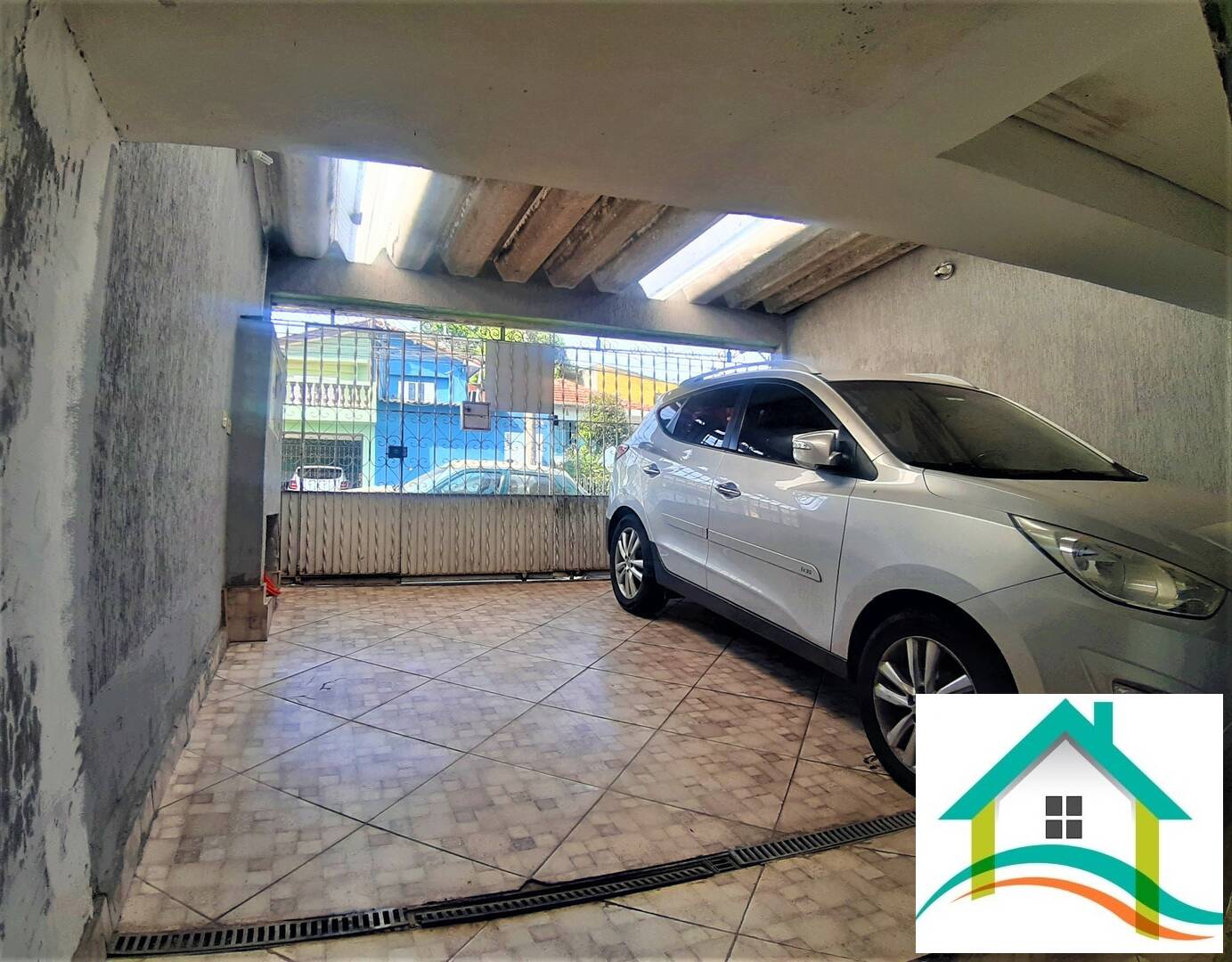 Sobrado à venda com 3 quartos, 106m² - Foto 1