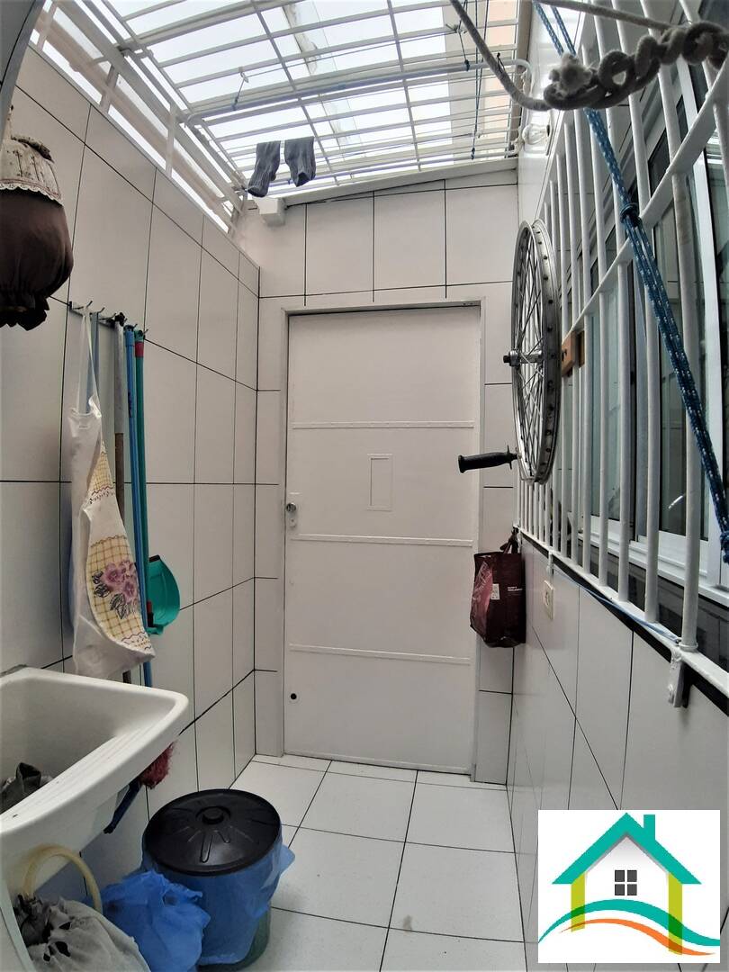 Sobrado à venda com 3 quartos, 128m² - Foto 13