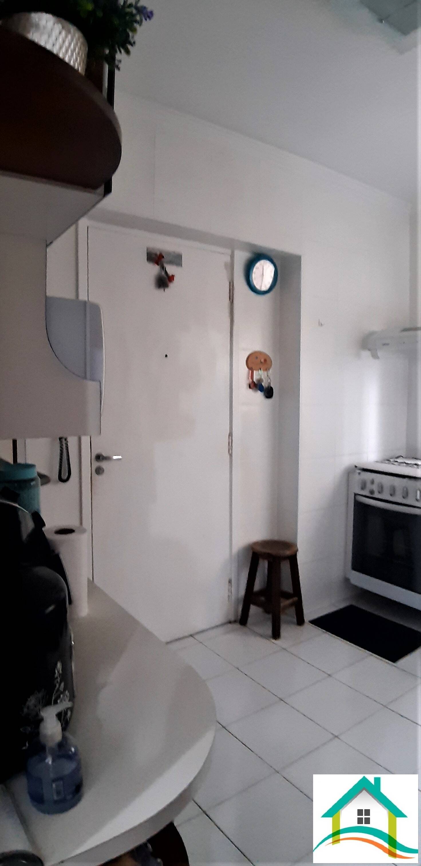 Apartamento à venda com 2 quartos, 70m² - Foto 30