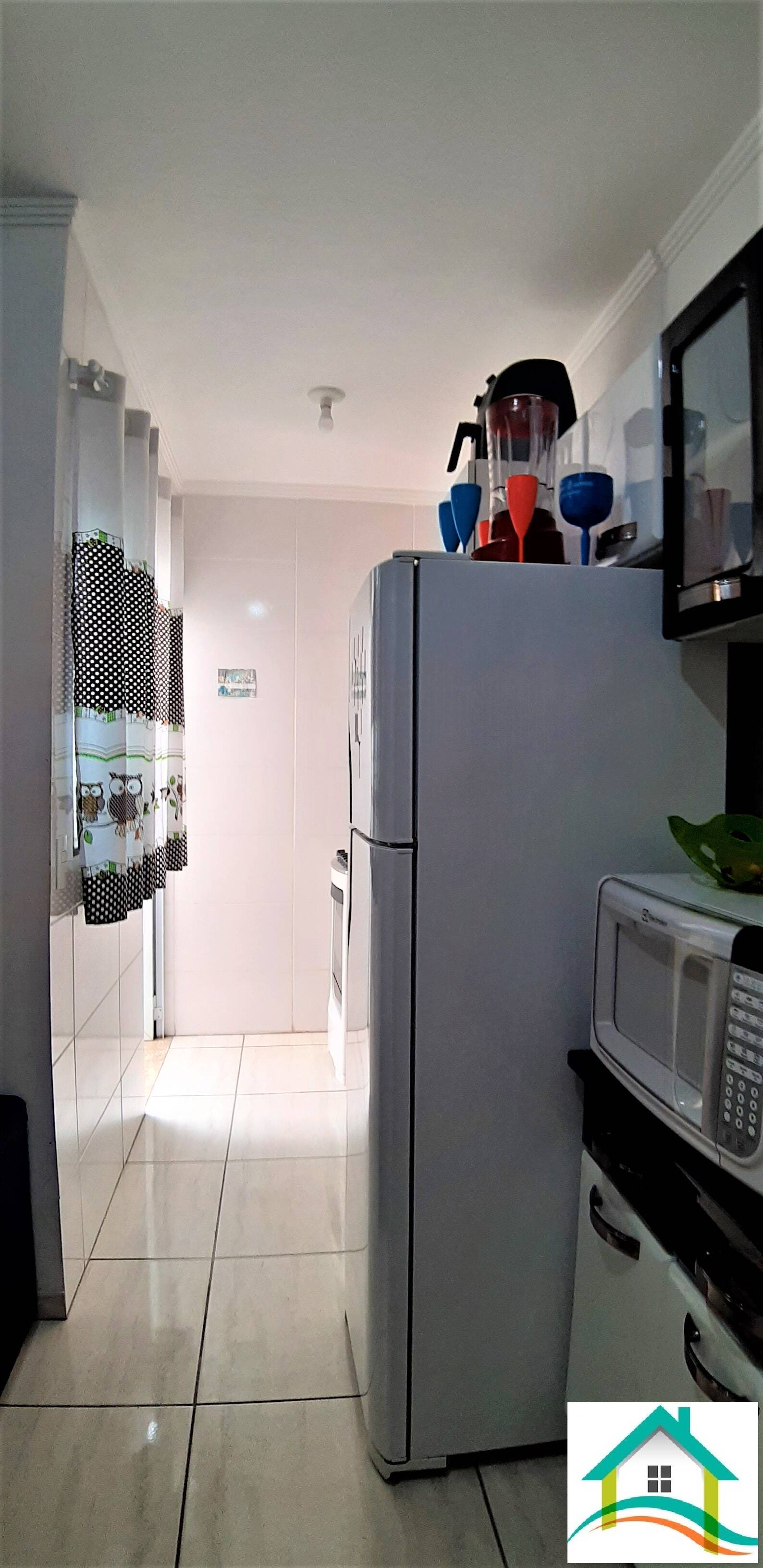 Apartamento à venda com 2 quartos, 46m² - Foto 11