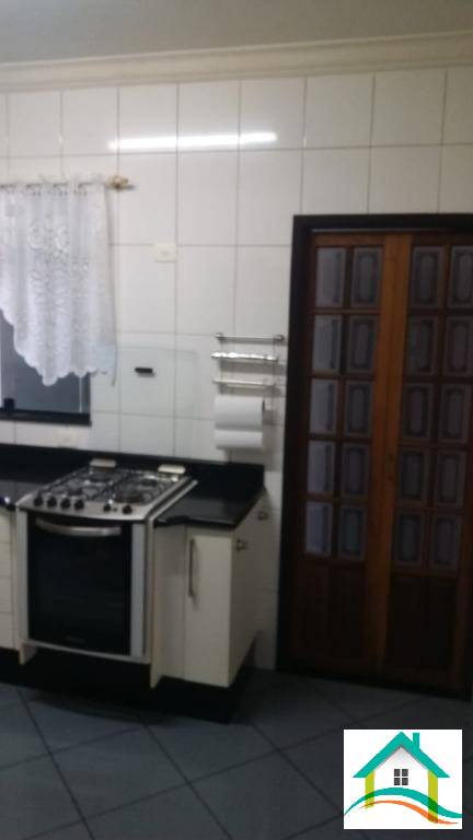 Apartamento à venda com 3 quartos, 140m² - Foto 8