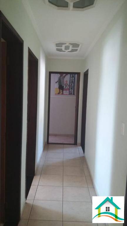 Apartamento à venda com 3 quartos, 140m² - Foto 10