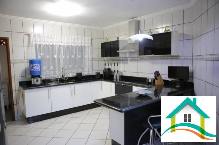 Sobrado à venda com 3 quartos, 193m² - Foto 5