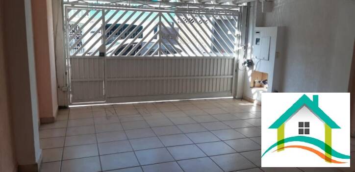 Sobrado à venda com 2 quartos, 150m² - Foto 1