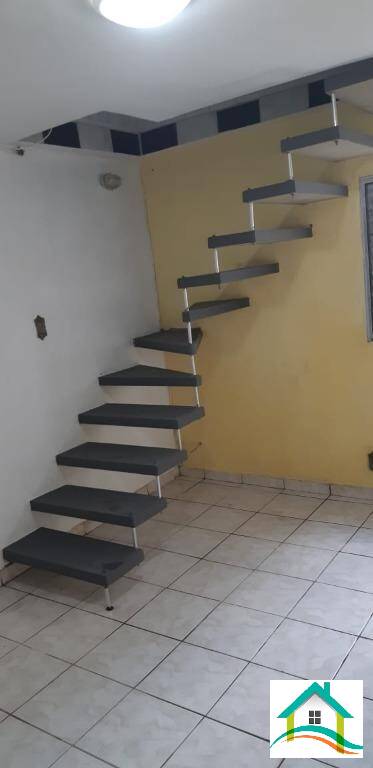 Sobrado à venda com 2 quartos, 150m² - Foto 11