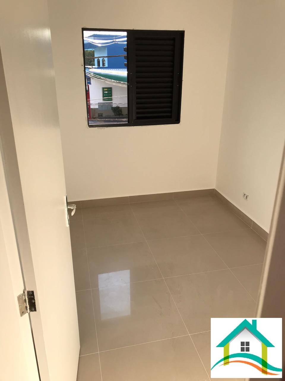 Apartamento à venda com 2 quartos, 48m² - Foto 4